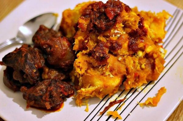 Asaro/yam porridge